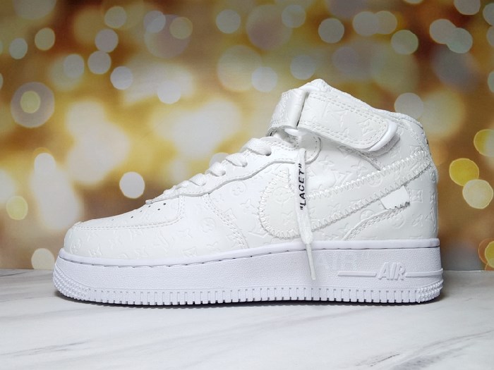 Women's Air Force 1 High Top White Shoes 104